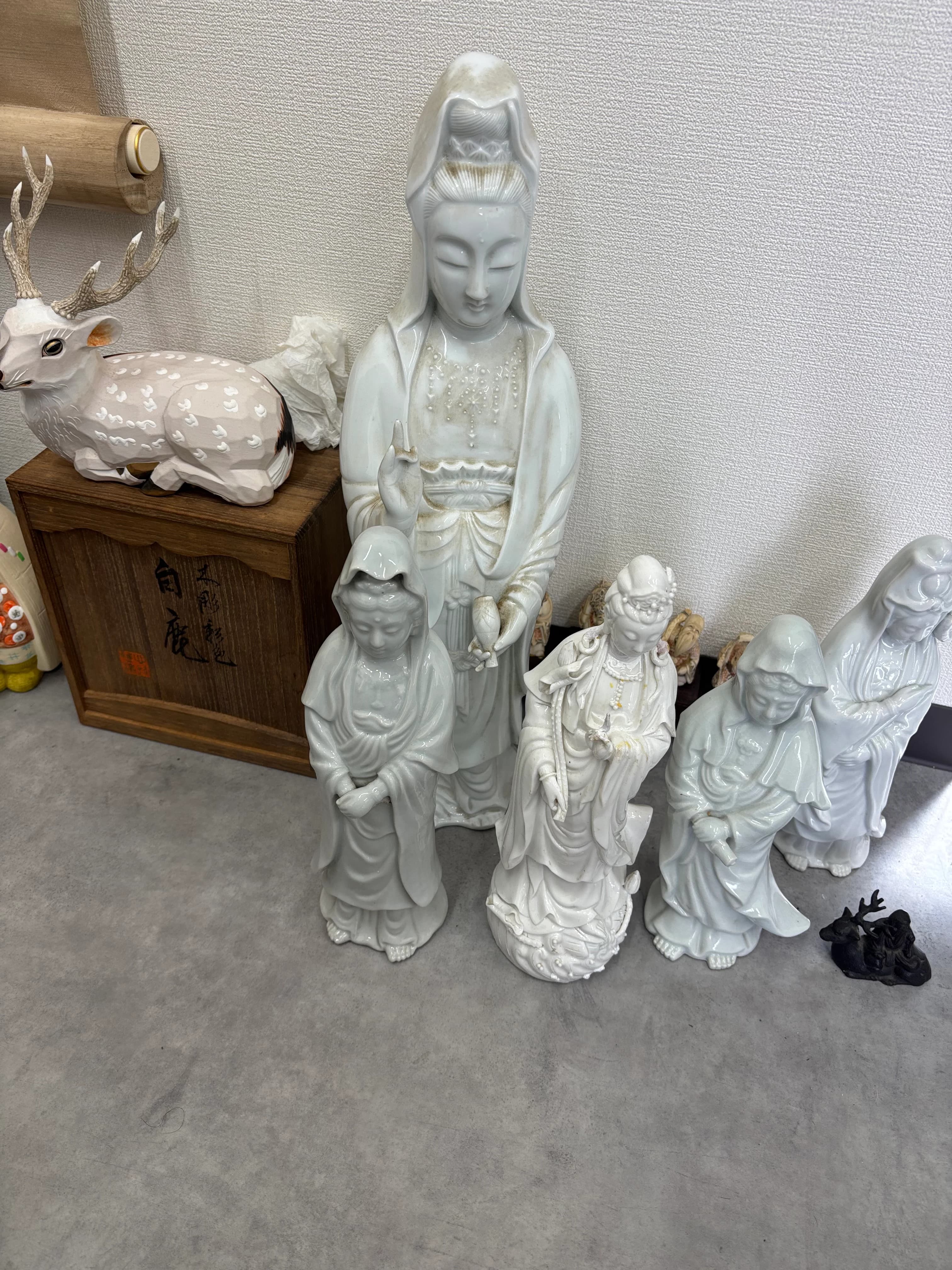 【丹波市・西脇市・多可町で観音像を高価買取】白磁の仏像セットをお買取りしました! のサムネイル