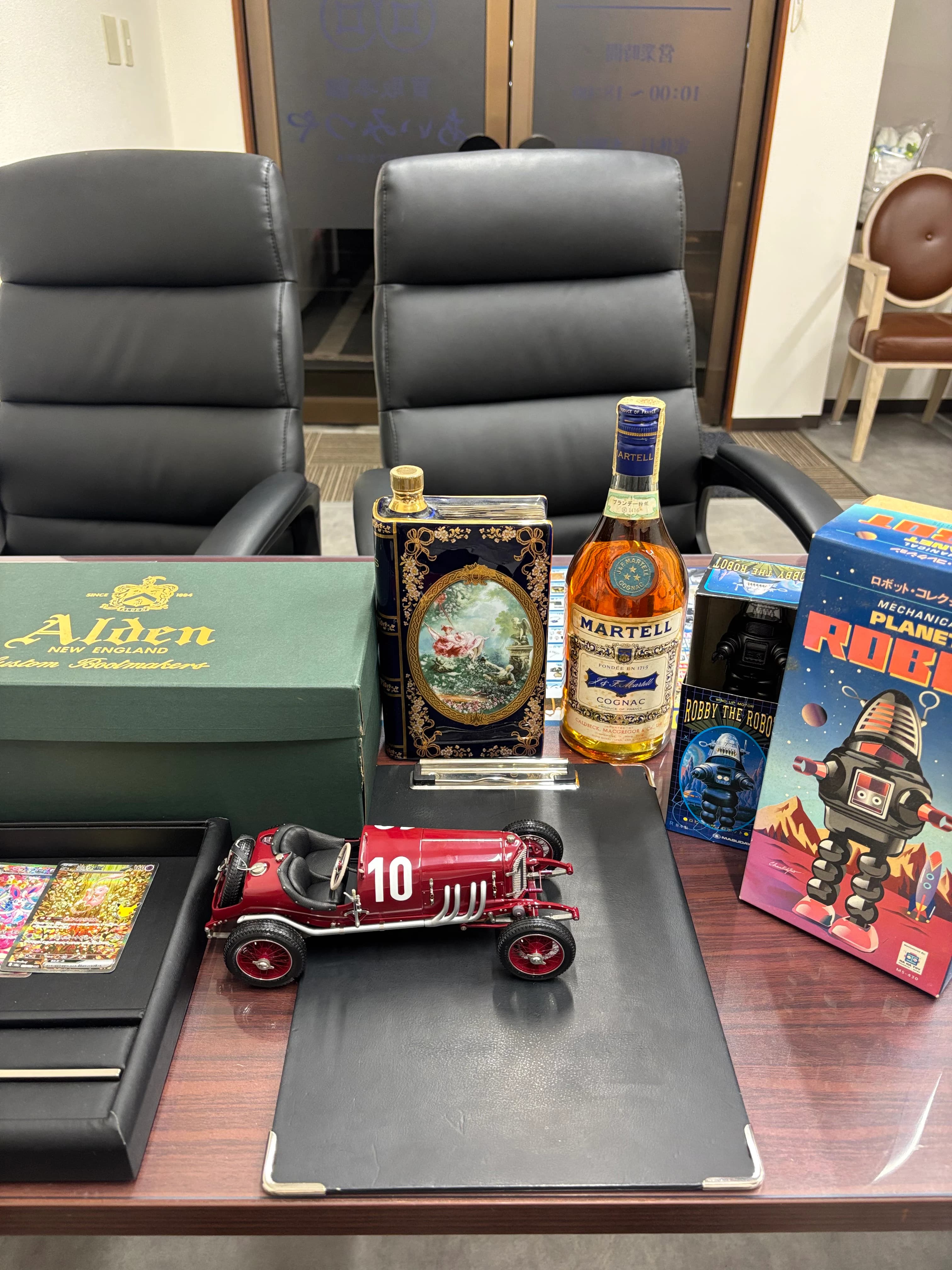 【多可町・西脇市】カミュブック・マーテル・Alden・ポケモンカードなど多数買取しました! のサムネイル