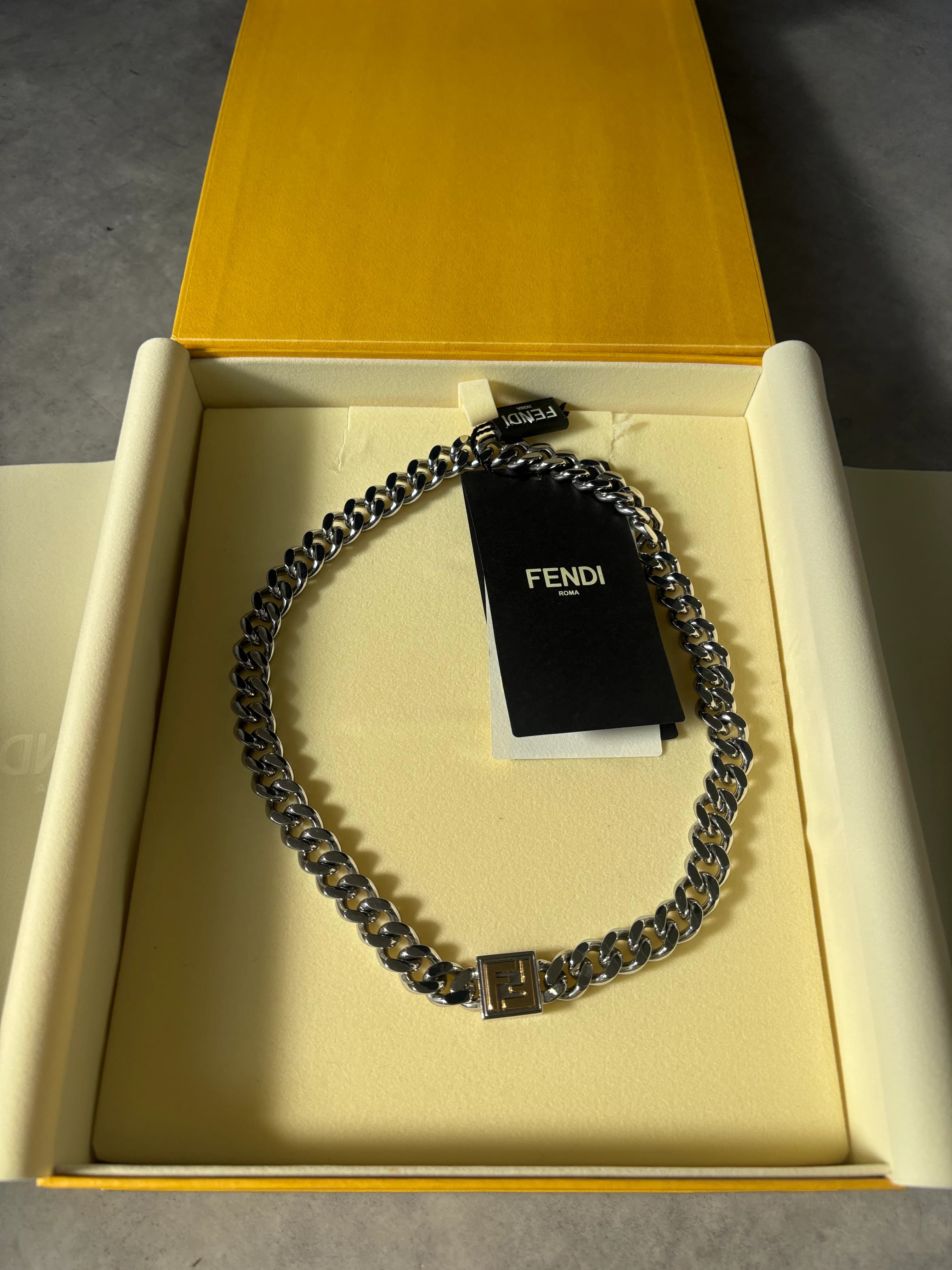 フェンディ 喜平ネックレスをお買取しました|西脇市のブランド買取なら買取本舗あいみつや のサムネイル