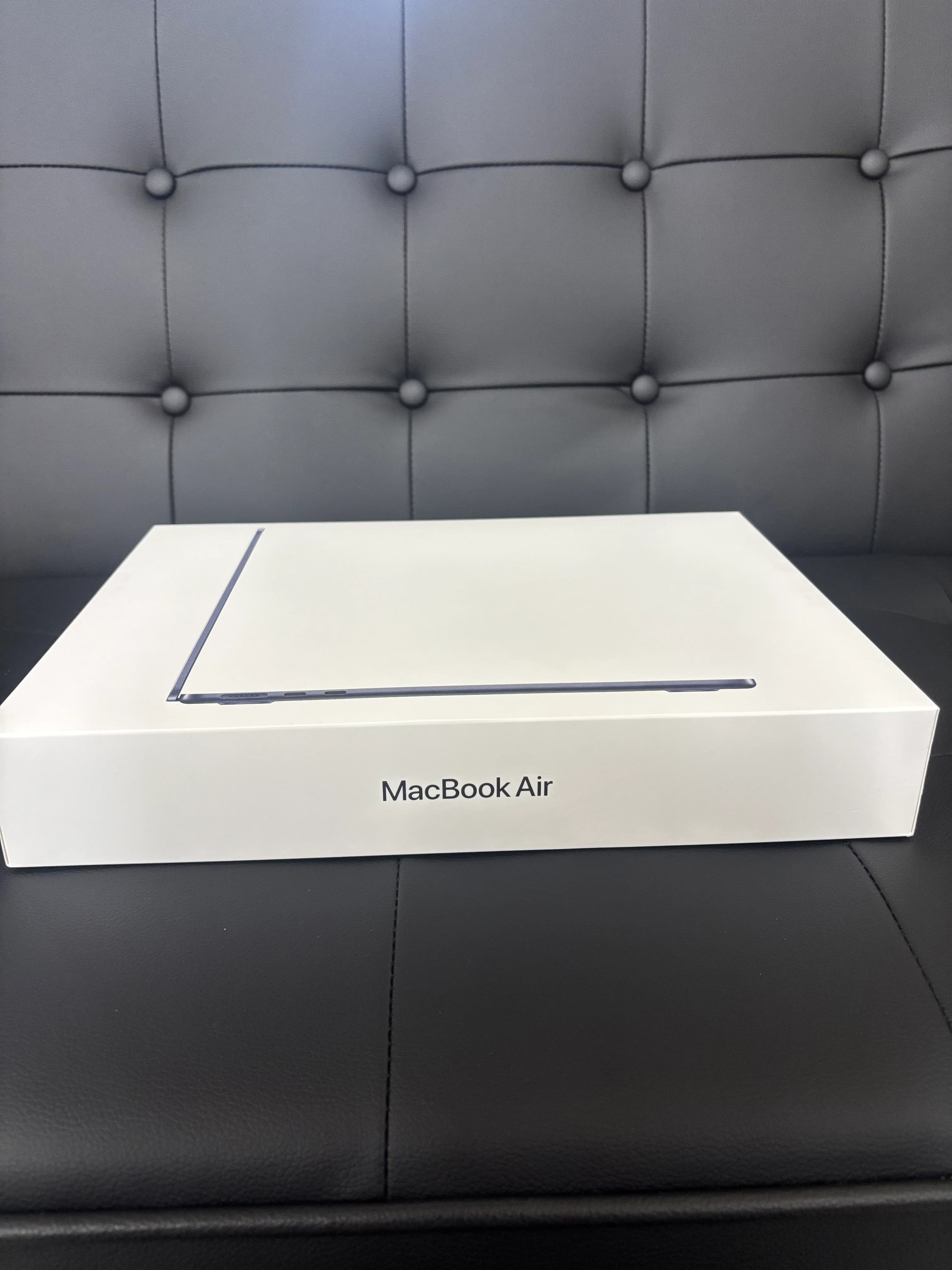【西脇市でMacBook高価買取】新品未使用のApple MacBook Airをお買取りしました!|買取本舗あいみつや のサムネイル
