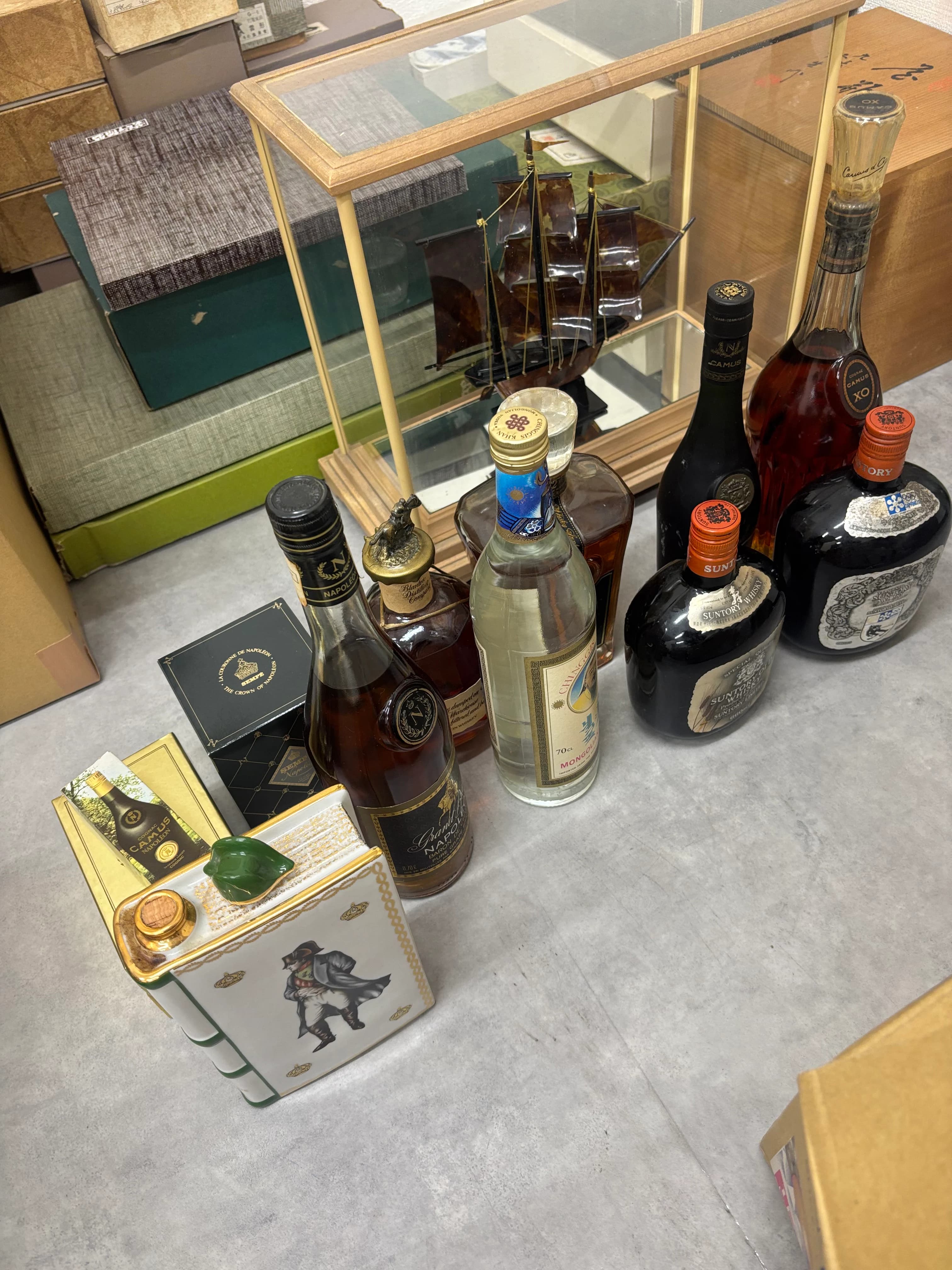 多可町中区のお客様よりブランデー・ウイスキーなどお酒を大量買取いたしました|多可町でお酒買取なら買取本舗あいみつや のサムネイル
