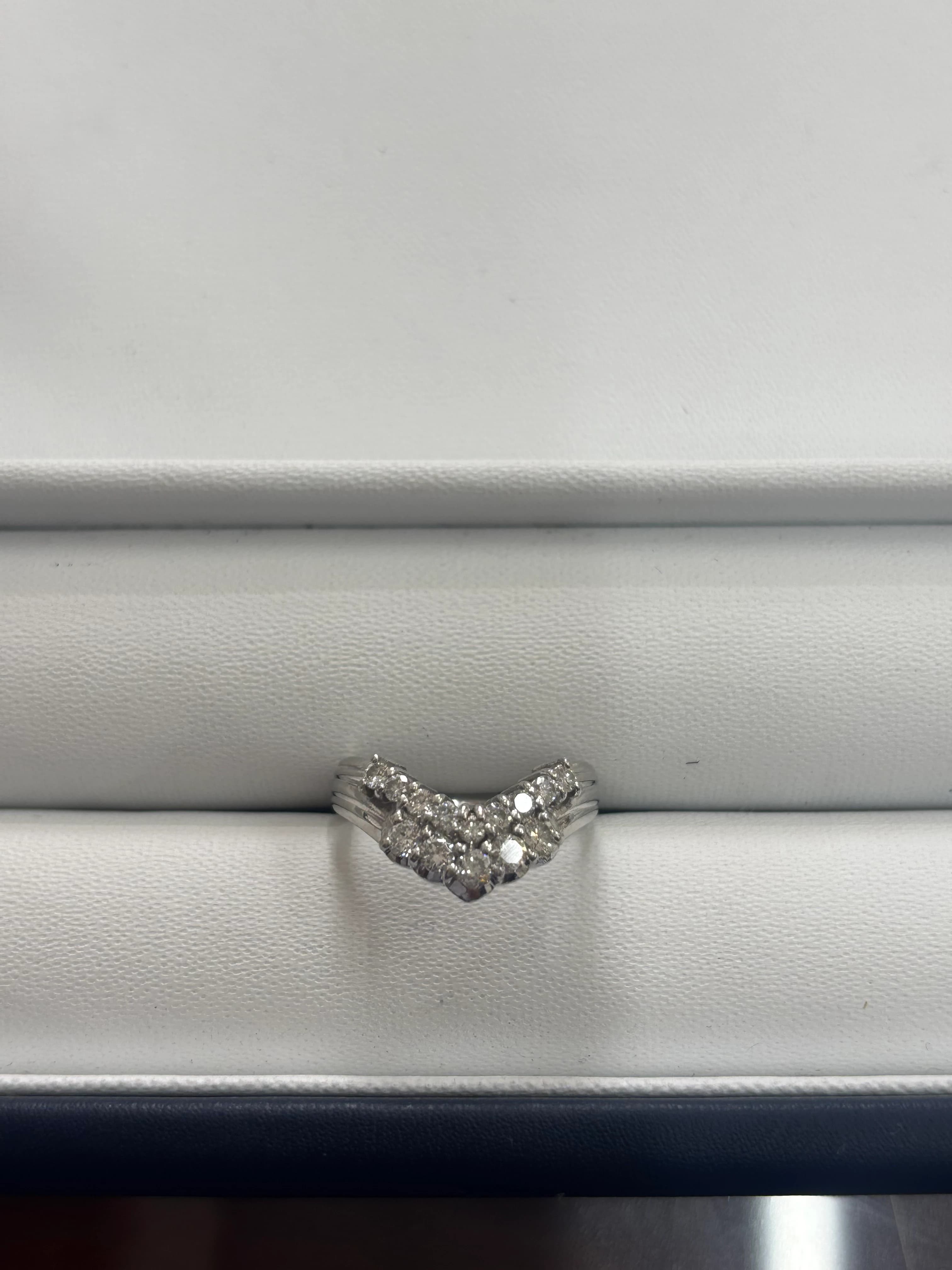 多可町のお客様より、Pt900 ダイヤモンドリング(D0.53ct)をお買取りいたしました! のサムネイル