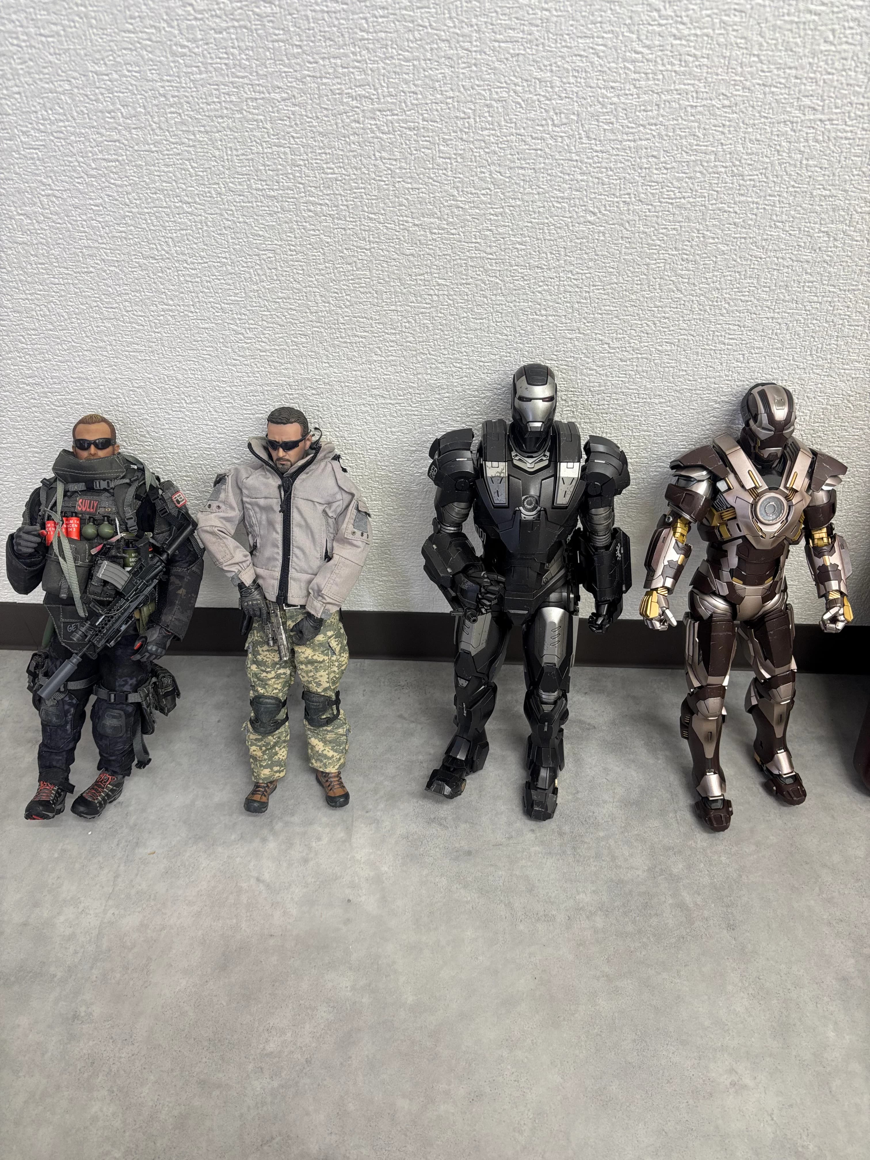 【西脇市でフィギュア高価買取】アイアンマン・ホットトイズなど大型フィギュア買取しました! のサムネイル